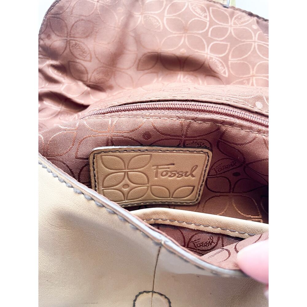 Fossil Leather Light Tan Buckle Shoulder Bag - Picture 3 of 8